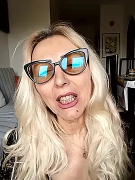  sexyBLONDE46  online show from February 8, 11:08 am