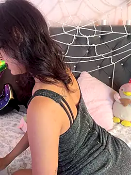 Im Lyan online show from October 24, 4:17 pm