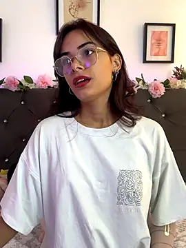 Im Lyan online show from November 22, 3:11 pm