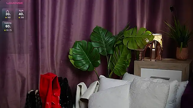 Snapshot of KarsynJaydde chatting on October 5, 9:38 pm KarsynJaydde online show from October 5, 9:38 pm