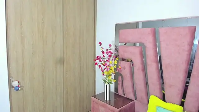 MaraKarly online show from November 27, 8:15 am