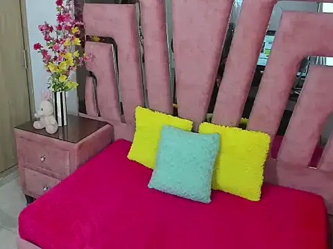 MaraKarly online show from October 10, 12:50 pm