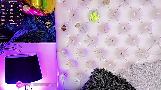 Valeria Swett  online show from March 19, 7:58 pm