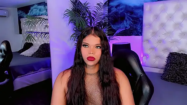 Valeria Swett  online show from March 20, 8:21 pm