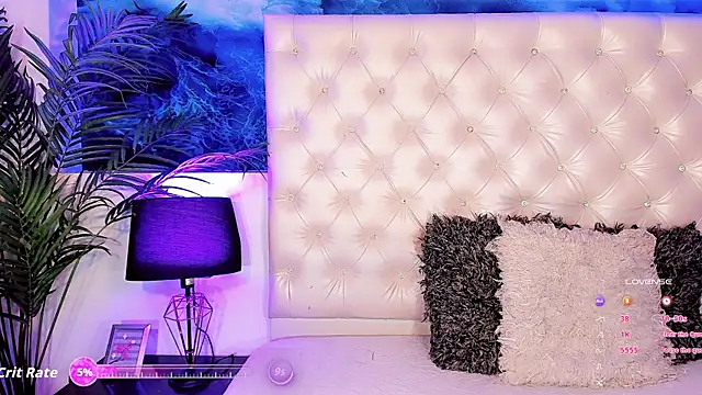 Valeria Swett  online show from April 20, 8:32 pm