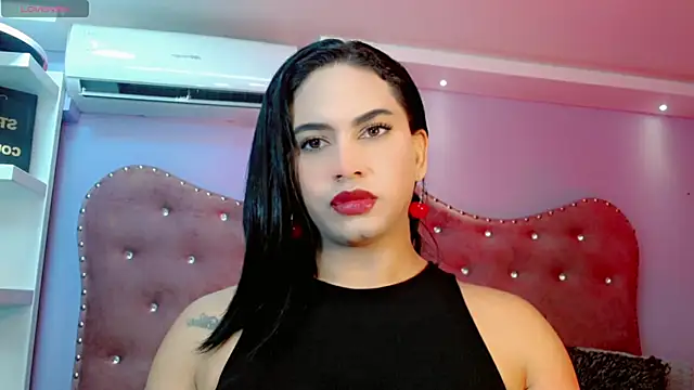 Snapshot of Valeria_Swett_ chatting on October 12, 7:37 pm Valeria Swett online show from October 12, 7:37 pm