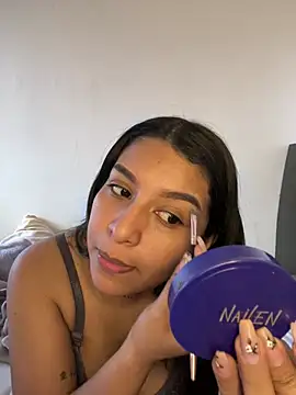  Chloe Smith online show from February 28, 6:07 pm