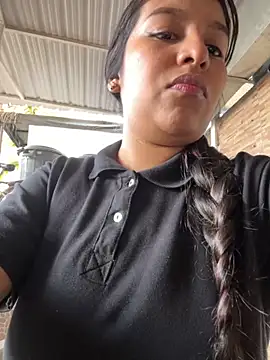  Chloe Smith online show from October 17, 8:54 pm