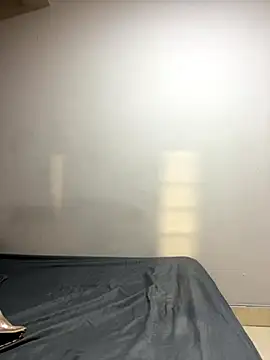  Chloe Smith online show from November 26, 3:39 am