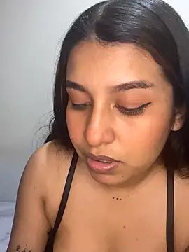  Chloe Smith online show from September 22, 4:40 am