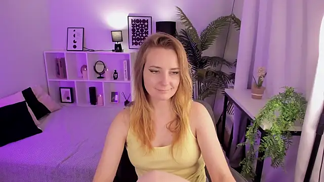 MeggySun online show from October 26, 1:22 pm