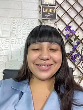 Snapshot of Sophi_Kalifa chatting on September 23, 1:51 pm Sophi Kalifa online show from September 23, 1:51 pm