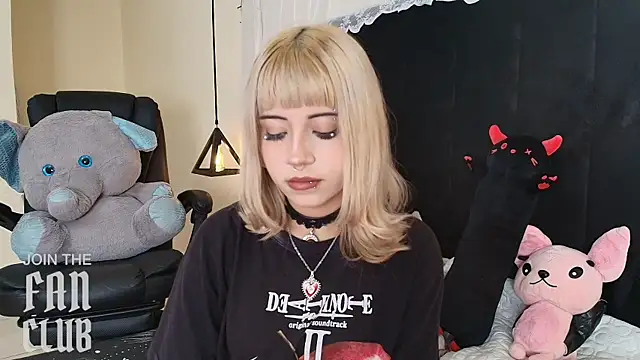 IvyBelle  online show from April 28, 11:25 am