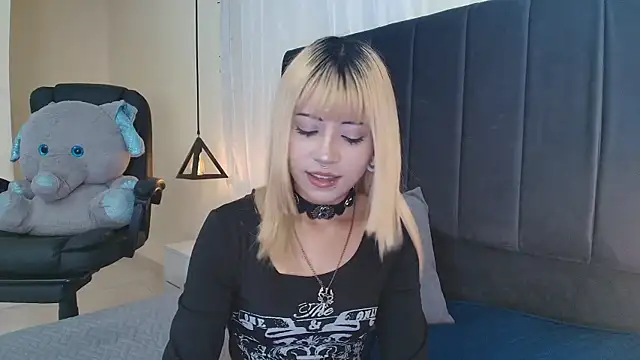 IvyBelle  online show from January 16, 11:25 am