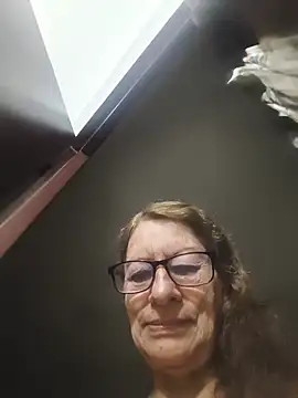 MaryLunne online show from June 13, 11:08 am