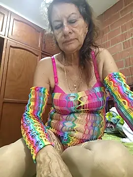 MaryLunne online show from November 12, 11:36 am