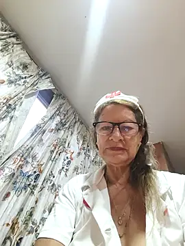 MaryLunne online show from February 16, 11:31 am