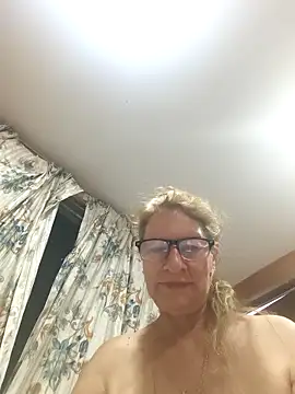 MaryLunne online show from March 15, 12:50 am