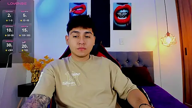 Nicolas James Sc online show from October 29, 1:32 pm