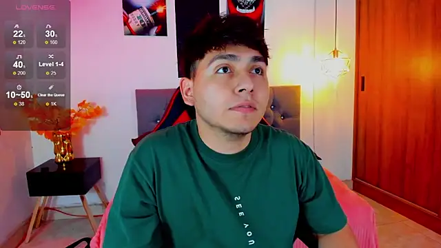 Nicolas James Sc online show from February 19, 2:47 pm