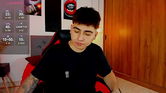 Nicolas James Sc online show from January 10, 1:06 pm