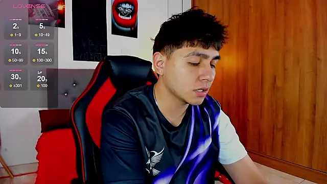 Nicolas James Sc online show from December 19, 1:46 pm