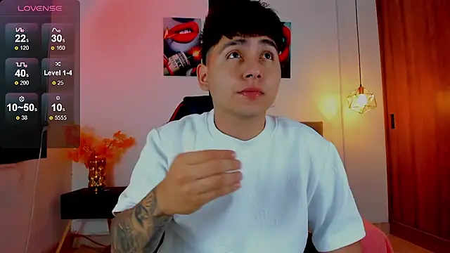 Nicolas James Sc online show from February 5, 1:29 pm