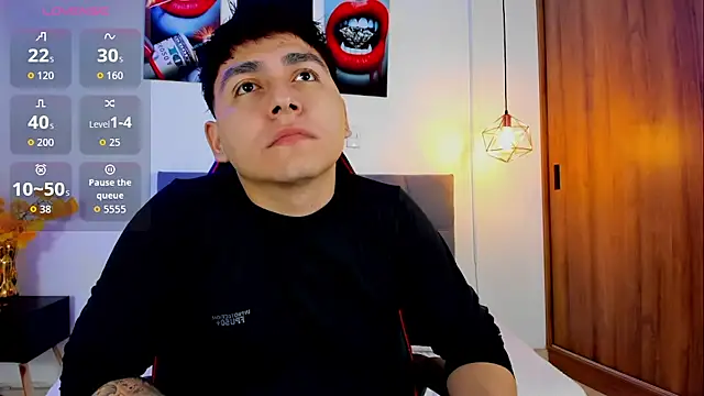 Nicolas James Sc online show from October 4, 1:01 pm