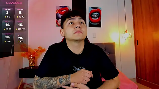 Nicolas James Sc online show from February 7, 12:46 pm