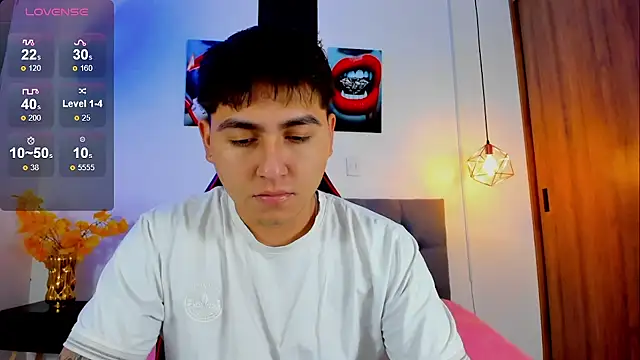 Nicolas James Sc online show from September 22, 2:01 pm