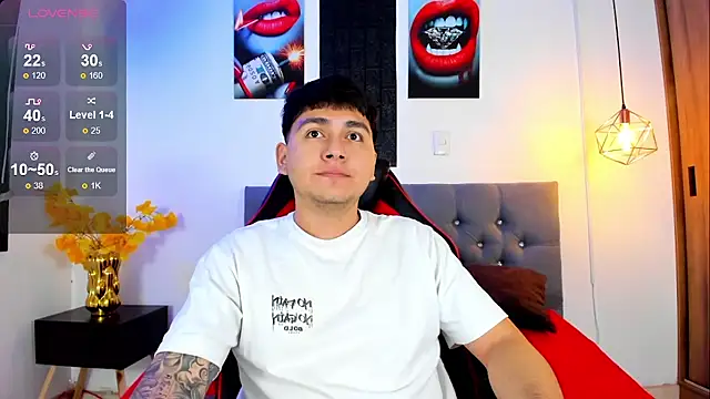 Nicolas James Sc online show from October 9, 1:44 pm