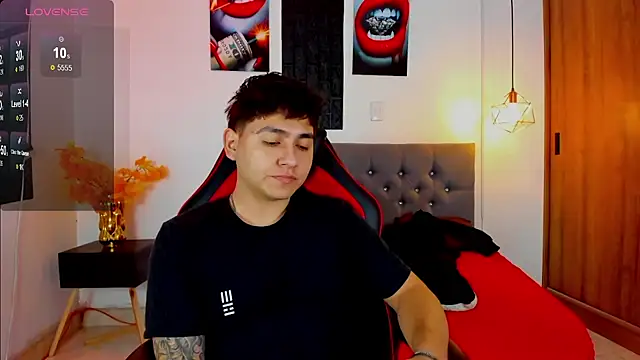 Nicolas James Sc online show from December 16, 1:48 pm