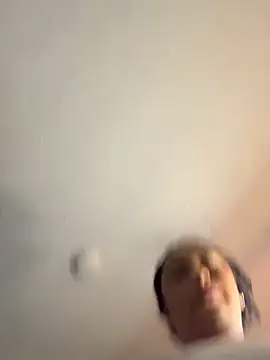 Snapshot of latina_curvy22 chatting on January 14, 11:52 pm latina curvy22 online show from January 14, 11:52 pm