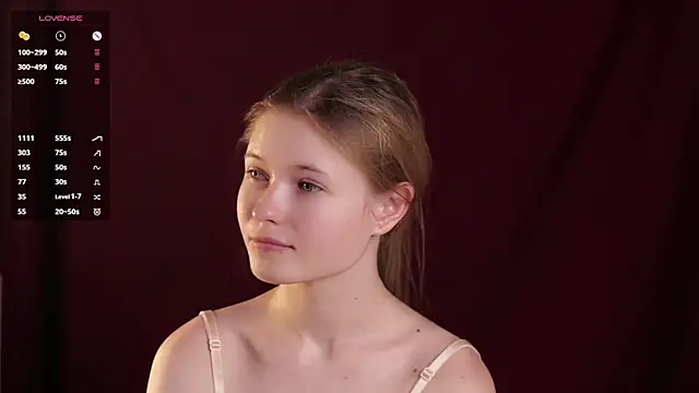 Snapshot of LynHillaire chatting on June 17, 12:37 pm LynHillaire online show from June 17, 12:37 pm