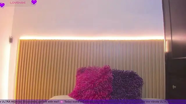 Alana 333 online show from December 18, 11:36 am