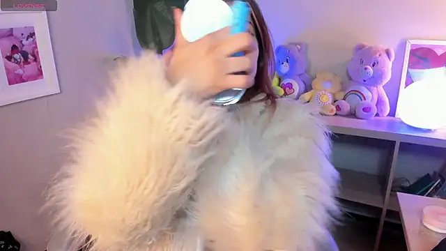 Mystic blue online show from March 25, 12:37 pm