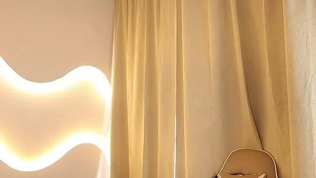 Mystic blue online show from October 27, 1:01 pm