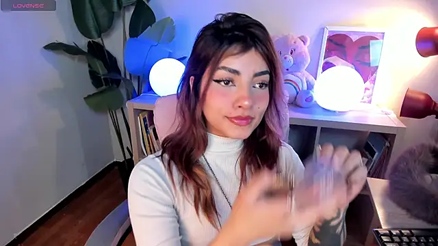 Mystic blue online show from March 12, 1:37 pm