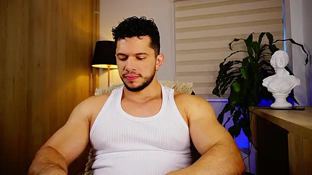 Snapshot of Erick_Thompsonx chatting on March 3, 9:55 pm Erick Thompsonx online show from March 3, 9:55 pm