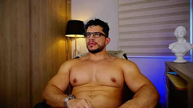 Erick Thompsonx online show from April 7, 8:10 pm