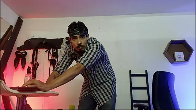 subarashi ishi69 online show from April 8, 7:15 pm