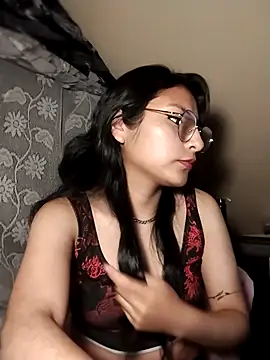 Snapshot of Regina_Shine chatting on September 9, 11:47 pm Regina Shine online show from September 9, 11:47 pm