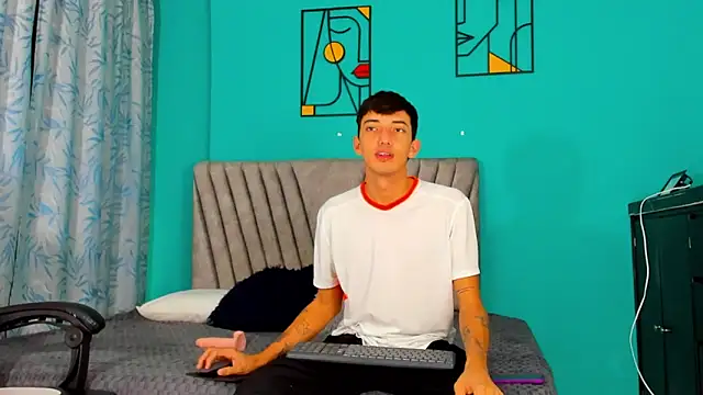 Maikol Ortiz online show from March 10, 12:31 pm