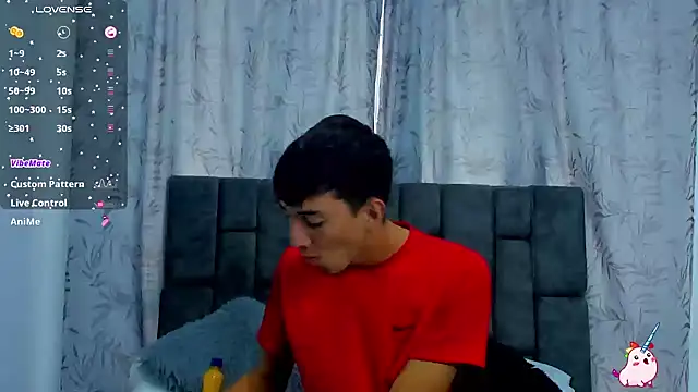 Maikol Ortiz online show from December 4, 12:37 pm