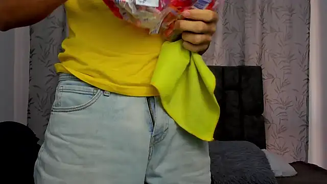 Maikol Ortiz online show from December 17, 12:21 pm