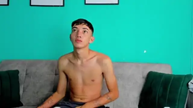 Maikol Ortiz online show from April 15, 12:10 pm