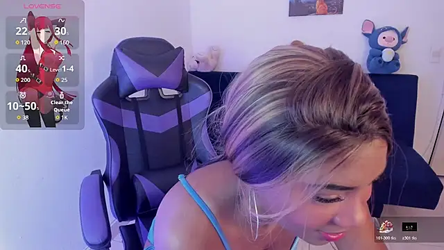 johansstiv2007 online show from October 19, 11:13 am