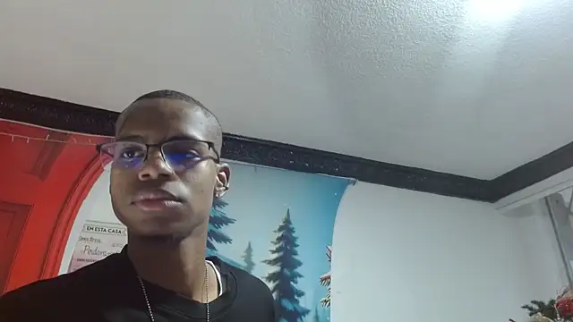 criss zuri online show from December 20, 12:30 pm