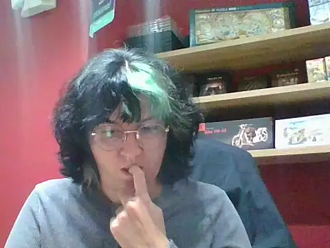 Froggyinthebox online show from June 11, 11:57 pm