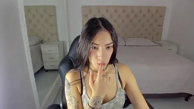 AlliceCopper online show from October 13, 2:51 pm